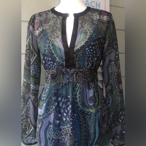 Colorful sheer long sleeve blouse plunging keyhole detail & smock waist w/ tie. - Picture 11 of 12